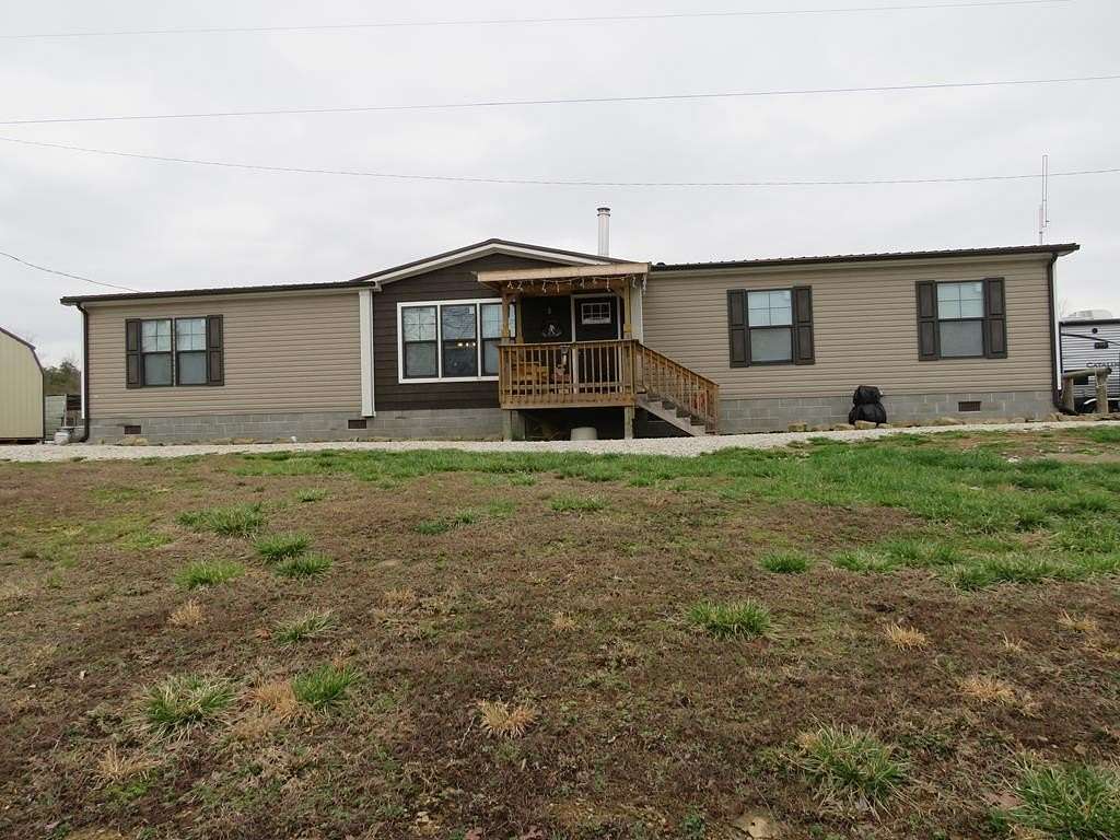 375 Acres of Land with Home for Sale in Wellington, Kentucky