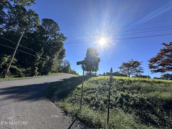 1.78 Acres of Residential Land for Sale in Rockwood, Tennessee