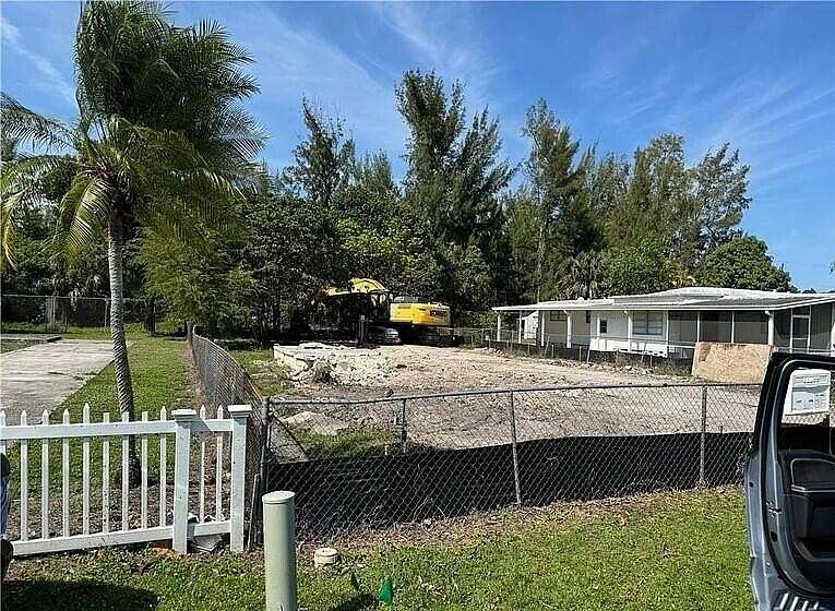 0.16 Acres of Residential Land for Sale in Naples, Florida