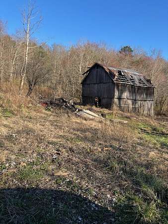 50 Acres of Agricultural Land for Sale in London, Kentucky