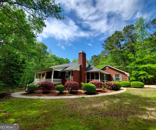 7.53 Acres of Residential Land with Home for Sale in Jackson, Georgia