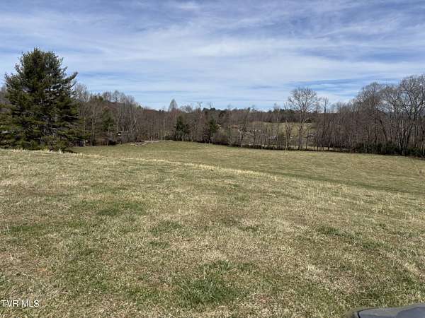 45 Acres of Recreational Land & Farm for Sale in Mountain City, Tennessee