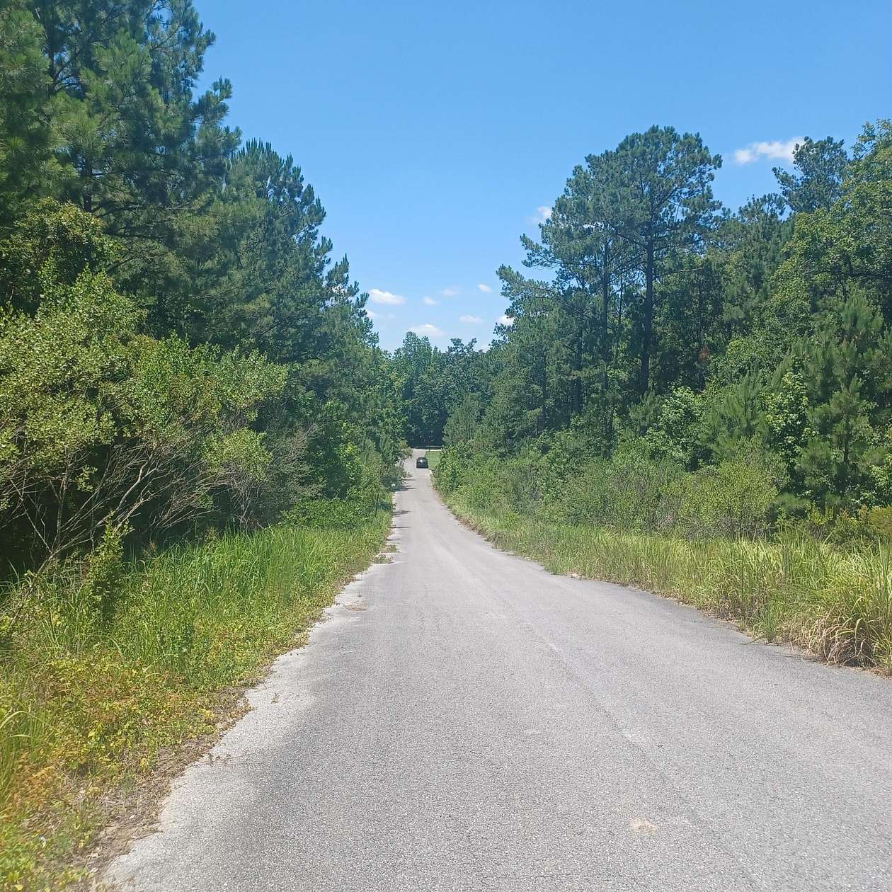 2 Acres of Residential Land for Sale in DeFuniak Springs, Florida