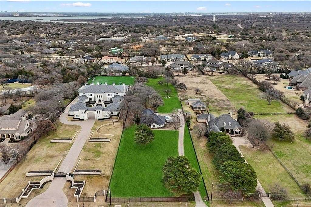 3 Acres of Residential Land with Home for Sale in Southlake, Texas