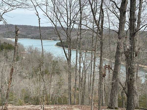 5 Acres of Land for Sale in Eureka Springs, Arkansas