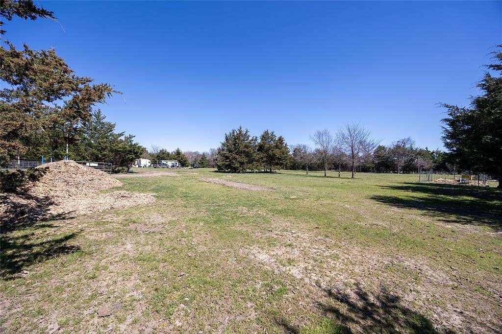 4.6 Acres of Residential Land for Sale in Bonham, Texas
