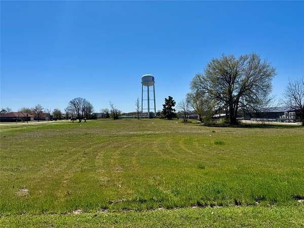 4.82 Acres of Commercial Land for Sale in Commerce, Texas