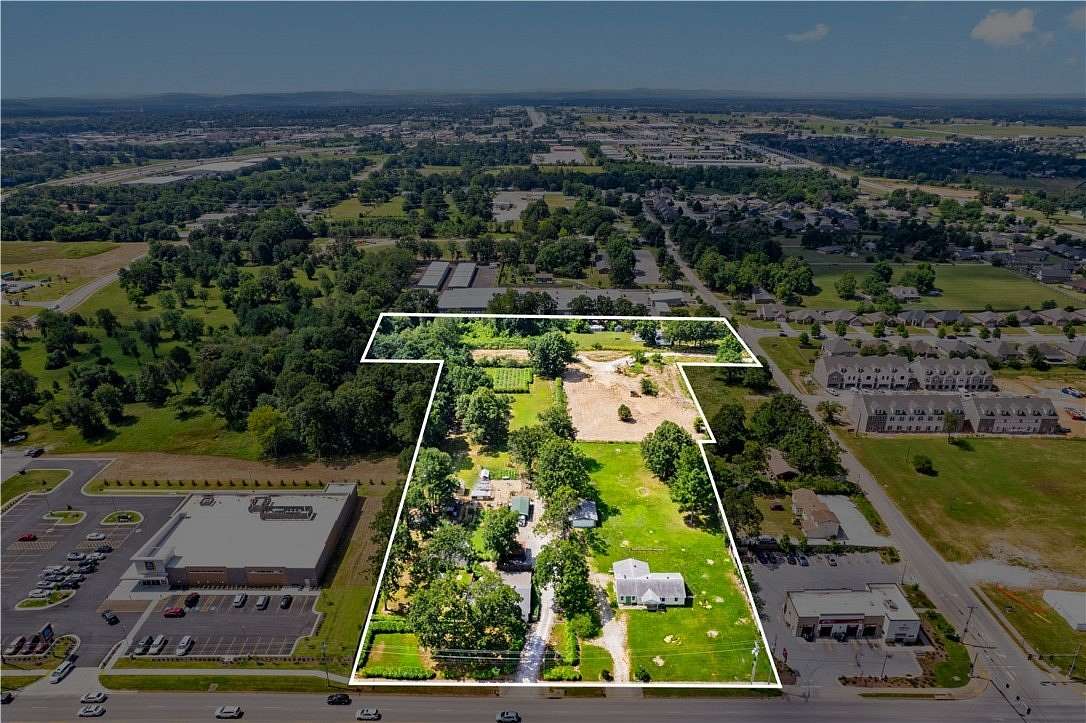 8.76 Acres of Commercial Land for Sale in Springdale, Arkansas