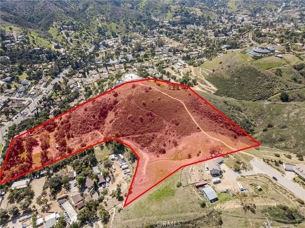 13.5 Acres of Land for Sale in Sunland, California