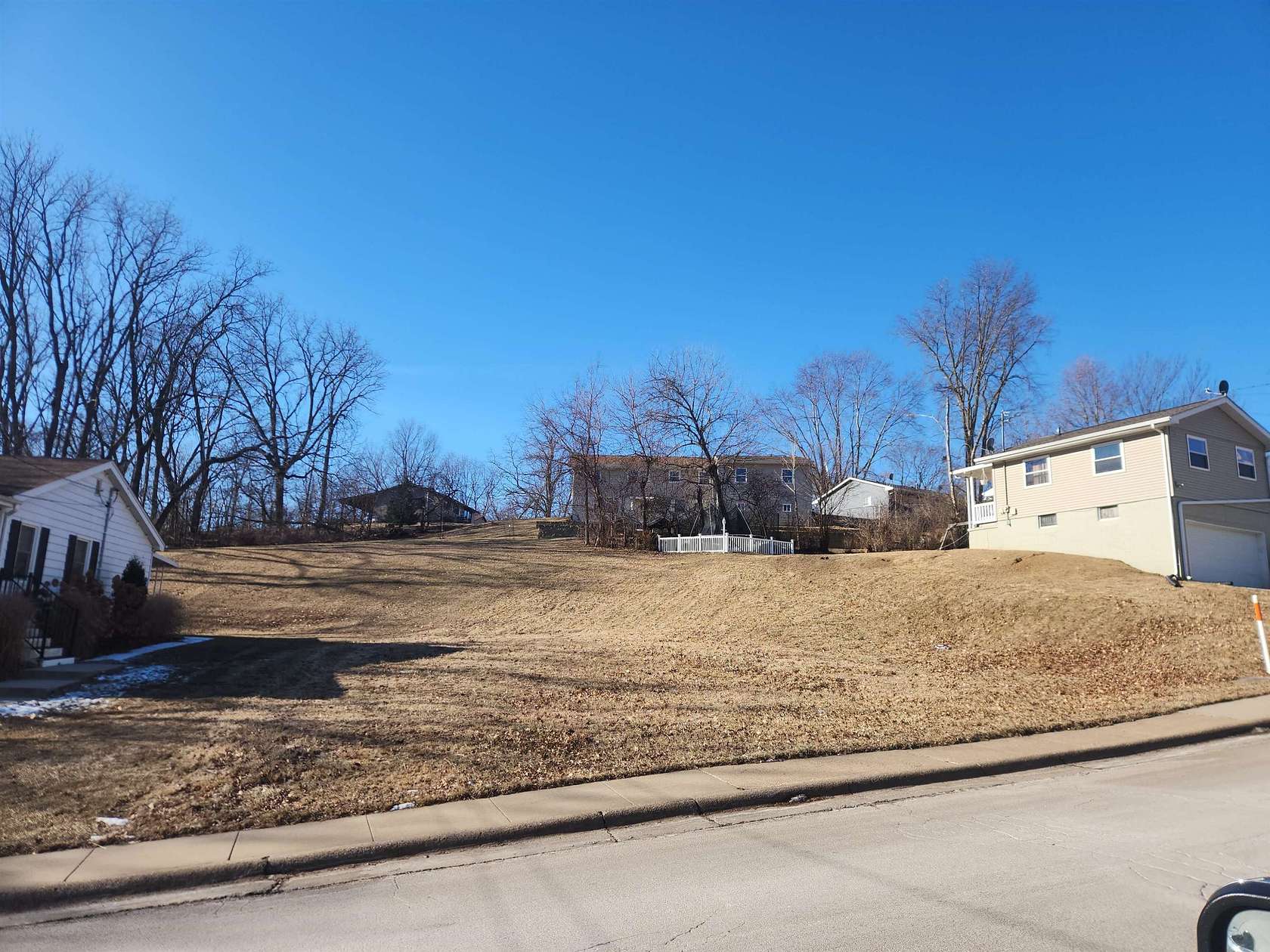 0.18 Acres of Residential Land for Sale in Dubuque, Iowa
