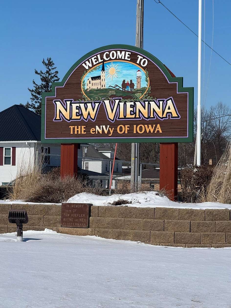 1 Acre of Commercial Land for Sale in New Vienna, Iowa