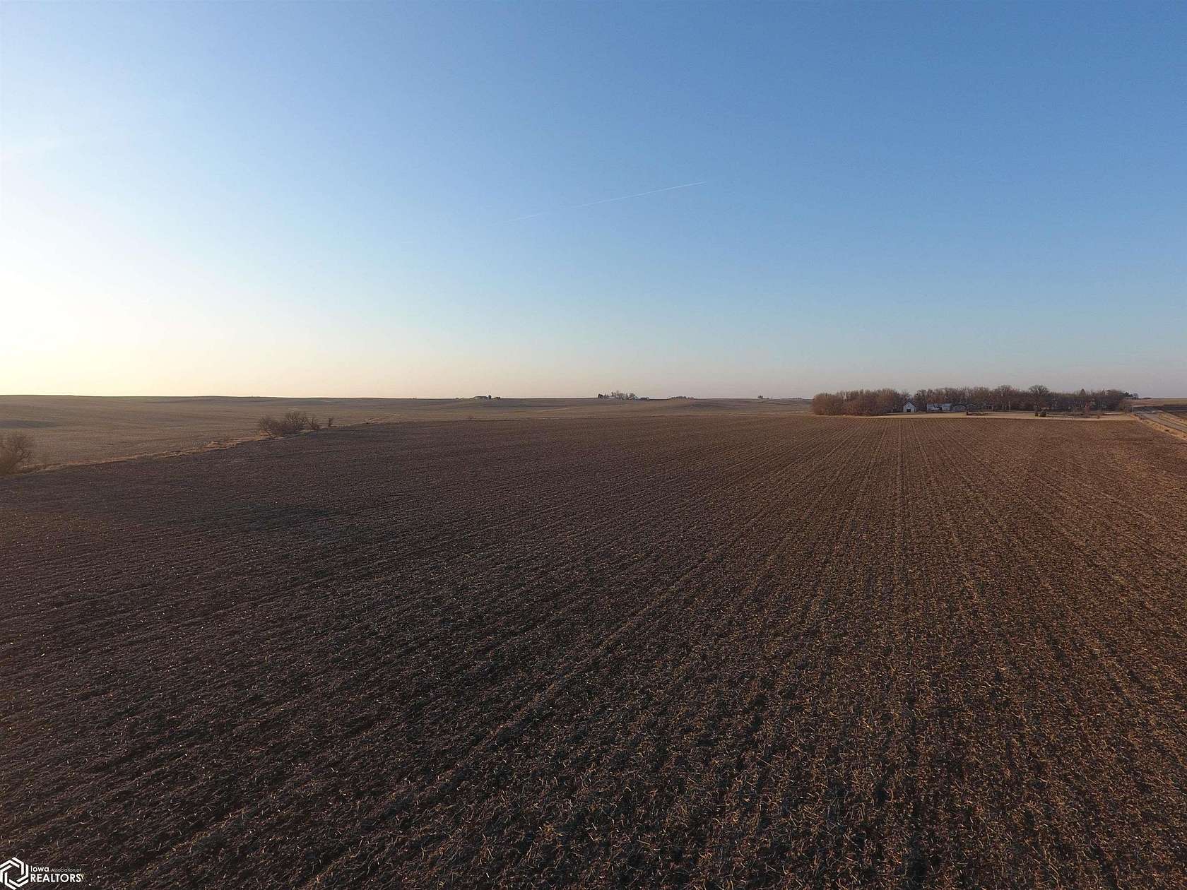 146 Acres of Agricultural Land for Sale in Buckingham, Iowa