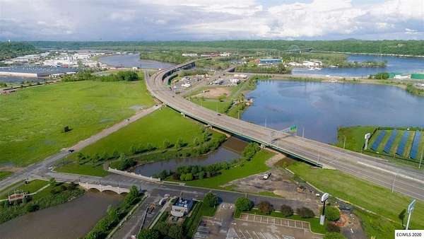 2.8 Acres of Commercial Land for Sale in Dubuque, Iowa