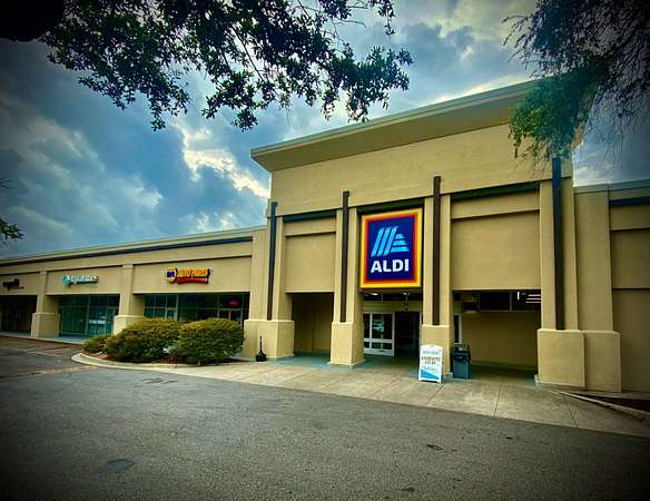 9 Acres of Commercial Land for Lease in Mount Pleasant, South Carolina