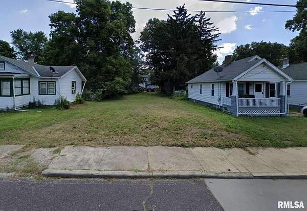0.13 Acres of Residential Land for Sale in Peoria, Illinois
