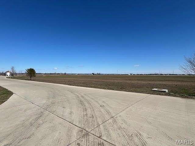 5.63 Acres of Land for Sale in Orchard Farm, Missouri