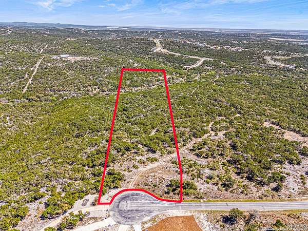 10 Acres of Land for Sale in Mico, Texas