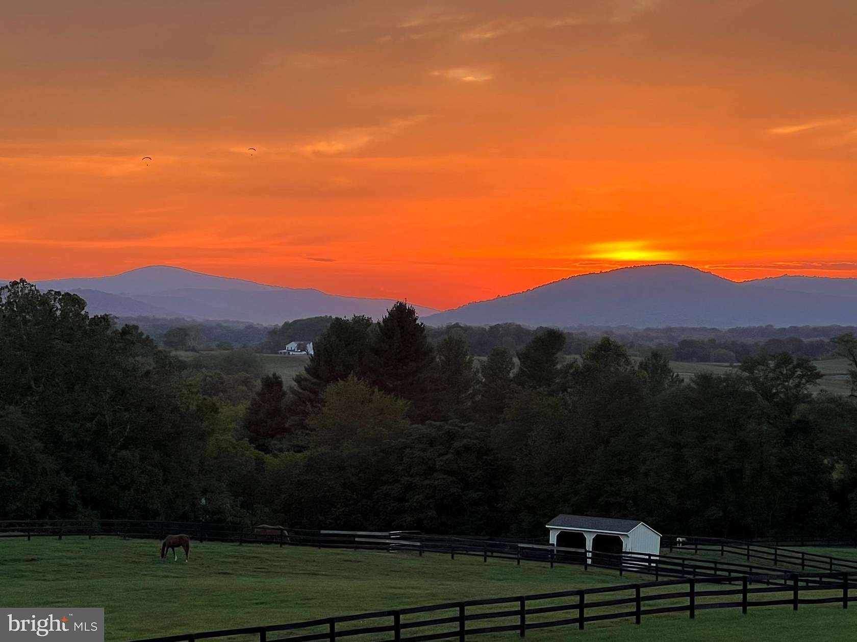 40.6 Acres of Land with Home for Sale in Marshall, Virginia