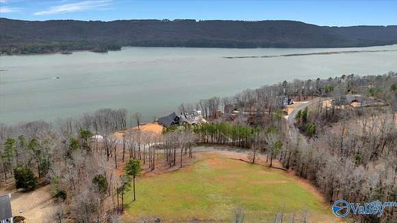 2.86 Acres of Land for Sale in Scottsboro, Alabama