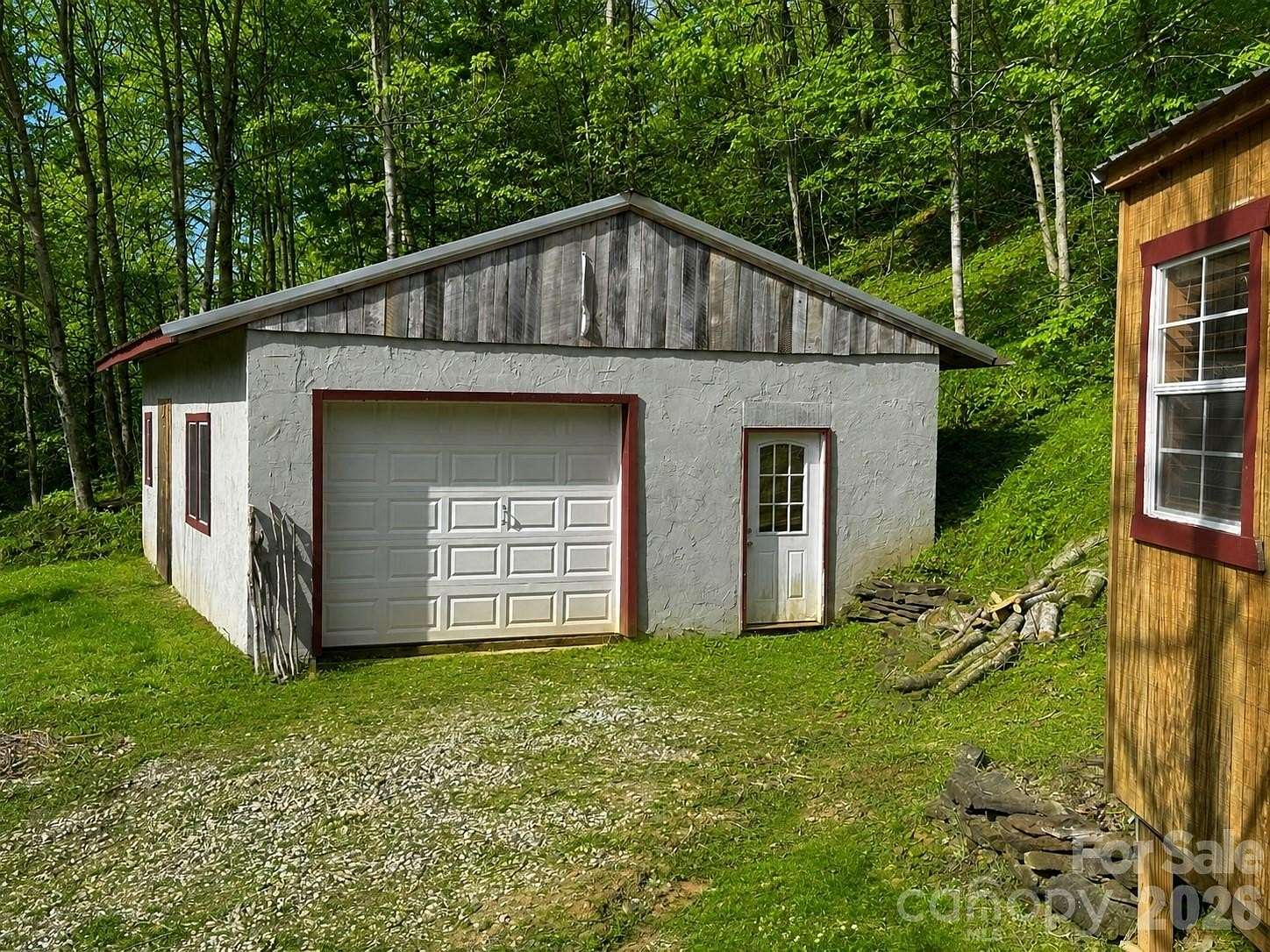 1.12 Acres of Land with Home for Sale in Bakersville, North Carolina