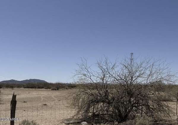 1.25 Acres of Land for Sale in Casa Grande, Arizona