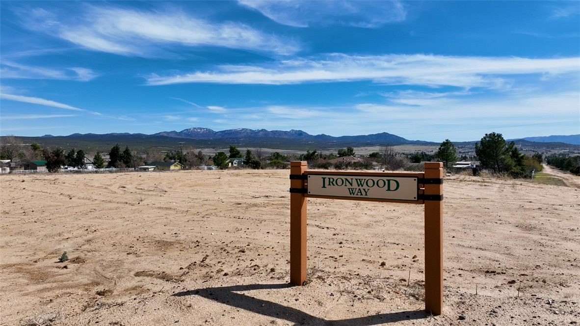 2.65 Acres of Residential Land for Sale in Aguanga, California