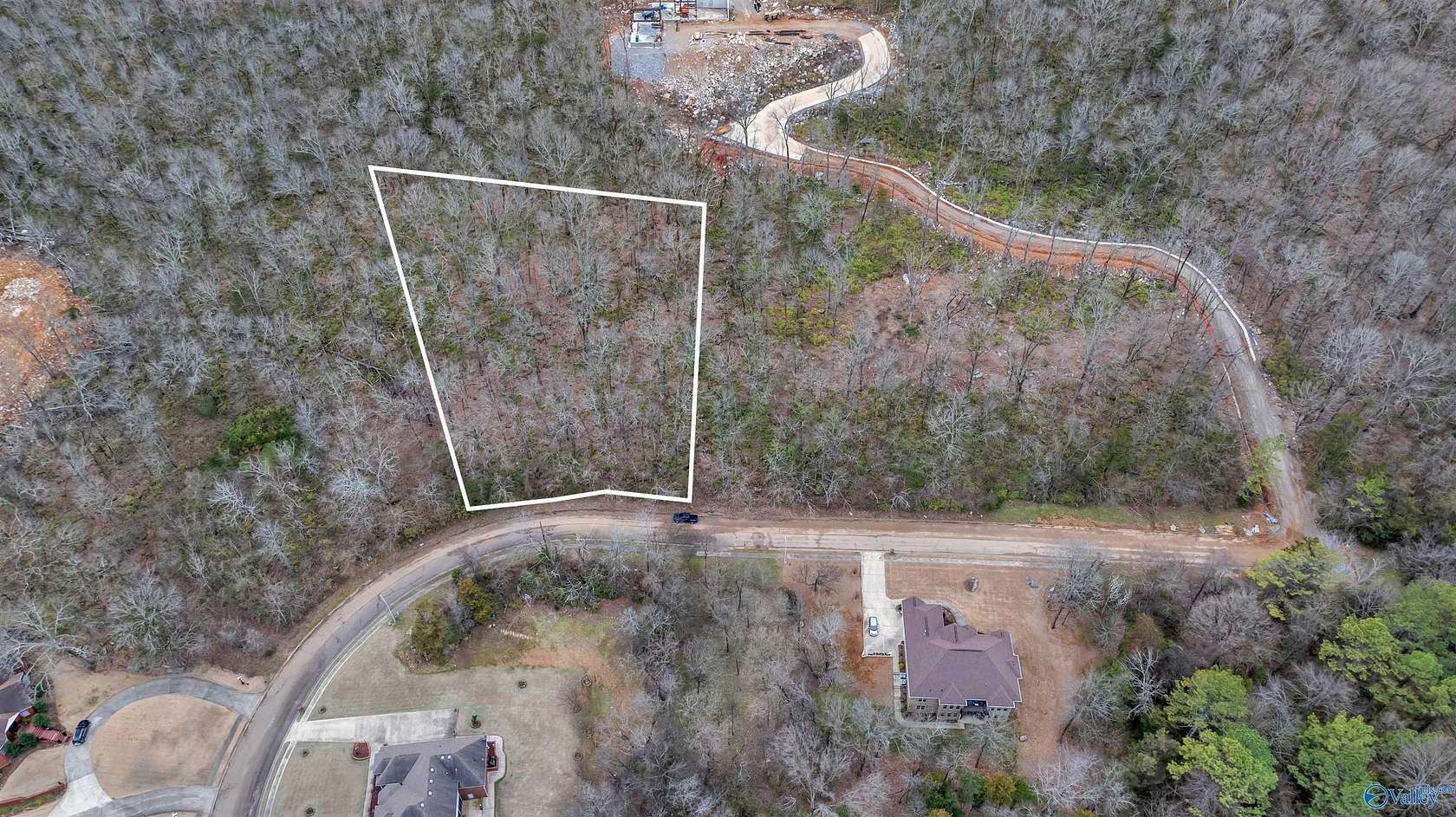 0.86 Acres of Residential Land for Sale in Huntsville, Alabama