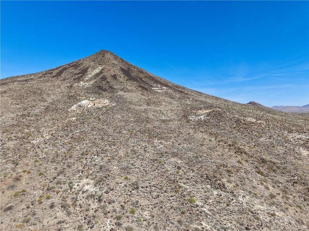16.4 Acres of Recreational Land for Sale in Golden Valley, Arizona