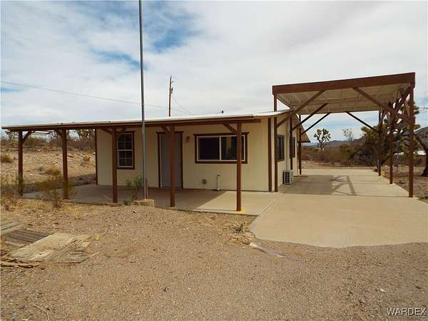 1 Acre of Residential Land with Home for Sale in Dolan Springs, Arizona