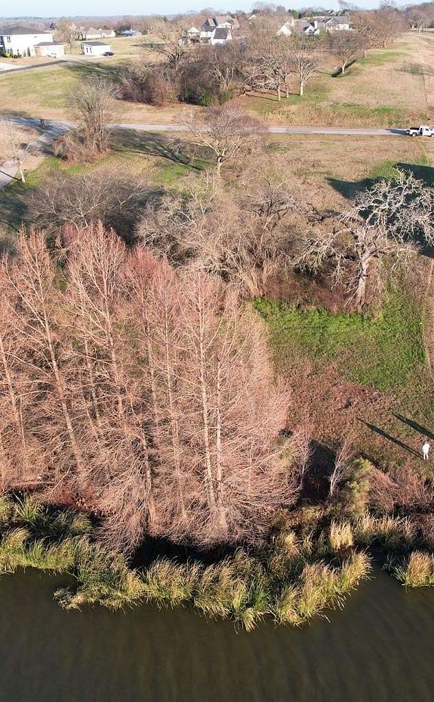 1 Acre of Residential Land for Sale in Athens, Texas