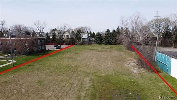 1 Acre of Commercial Land for Sale in Madison Heights, Michigan