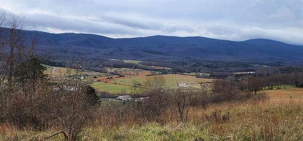 18.2 Acres of Recreational Land for Sale in New Castle, Virginia
