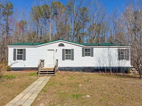 2 Acres of Land with Home for Sale in Victoria, Virginia