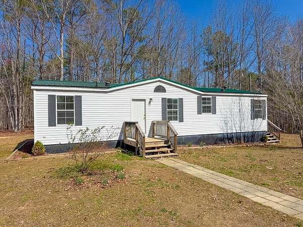 2 Acres of Land with Home for Sale in Victoria, Virginia