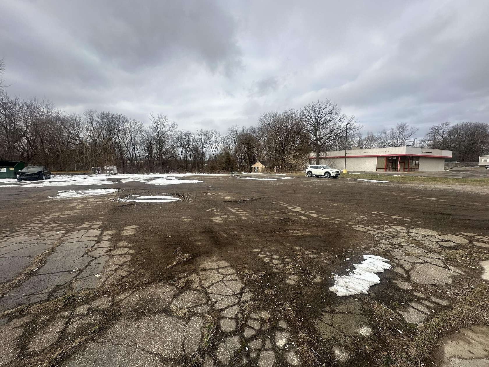 0.39 Acres of Commercial Land for Sale in Kalamazoo, Michigan
