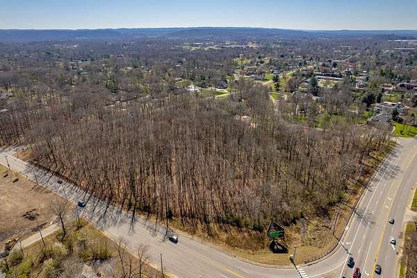 10 Acres of Commercial Land for Sale in Cookeville, Tennessee