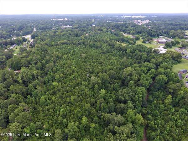 21 Acres of Land for Sale in Alexander City, Alabama