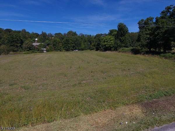 2.7 Acres of Residential Land for Sale in Wantage Township, New Jersey