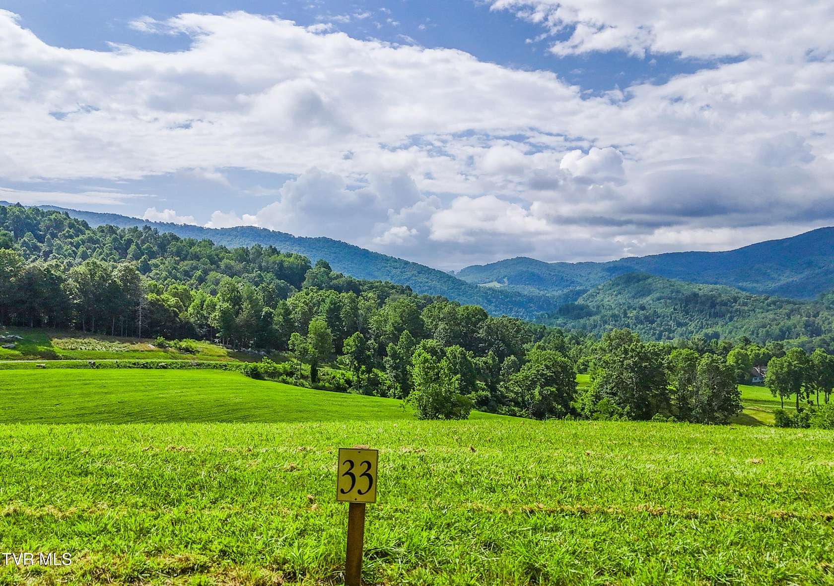 1.48 Acres of Residential Land for Sale in Butler, Tennessee