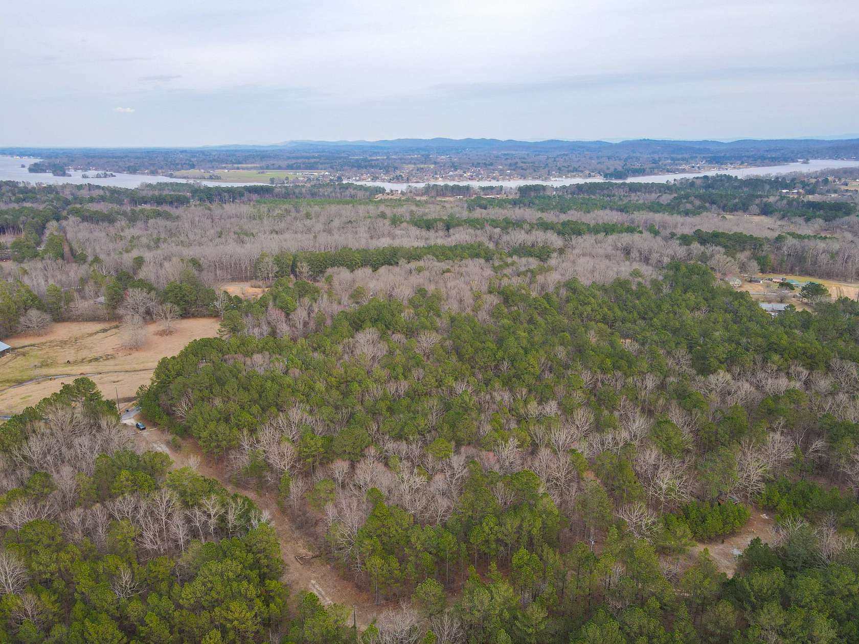 24 Acres of Land for Sale in Rainbow City, Alabama