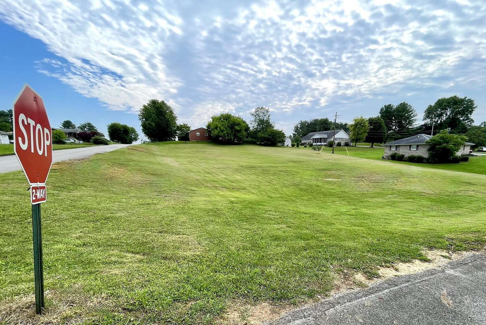 0.72 Acres of Residential Land for Sale in Somerset, Kentucky