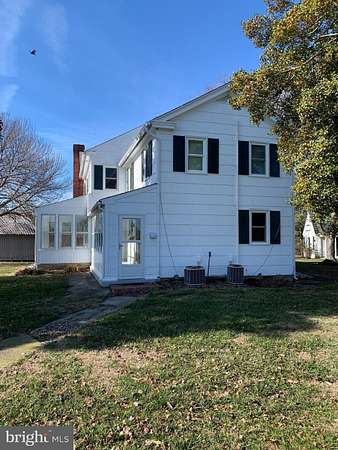 5 Acres of Residential Land with Home for Lease in Bozman, Maryland