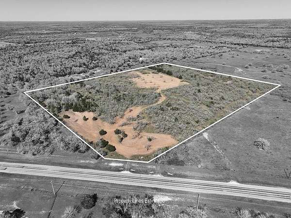 28 Acres of Land for Sale in Flatonia, Texas