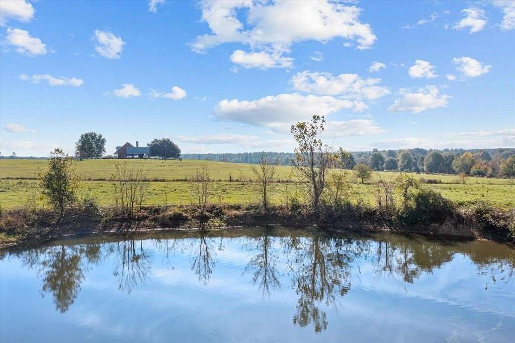 216 Acres of Land with Home for Sale in San Augustine, Texas