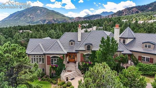 2 Acres of Residential Land with Home for Sale in Colorado Springs, Colorado