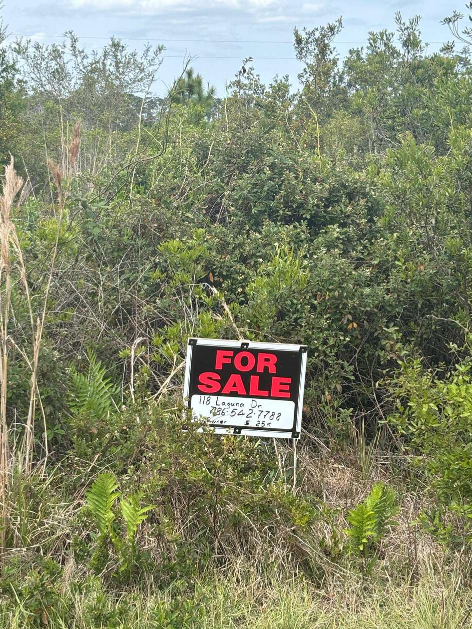 0.5 Acres of Residential Land for Sale in Lake Wales, Florida