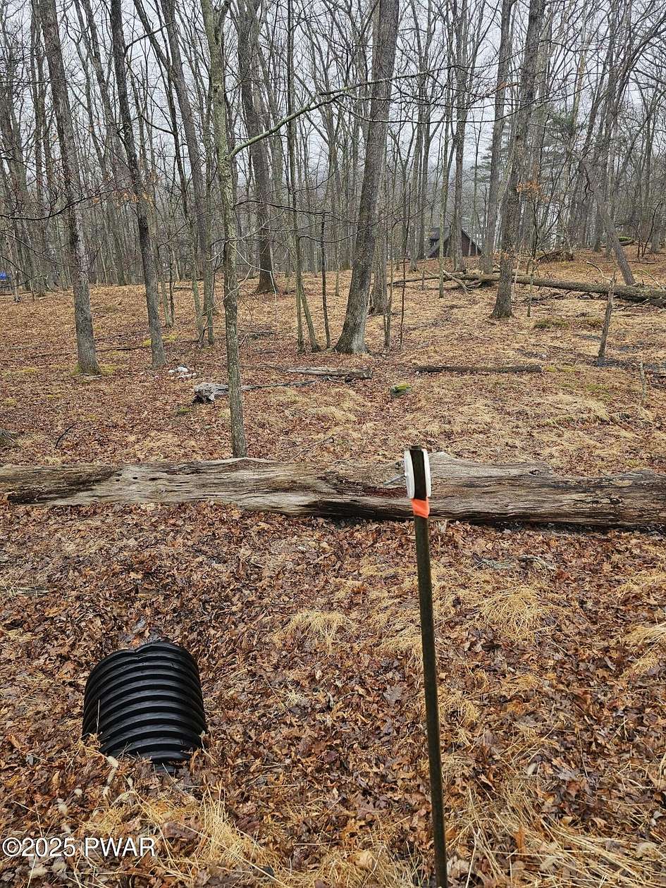 0.51 Acres of Residential Land for Sale in Hawley, Pennsylvania