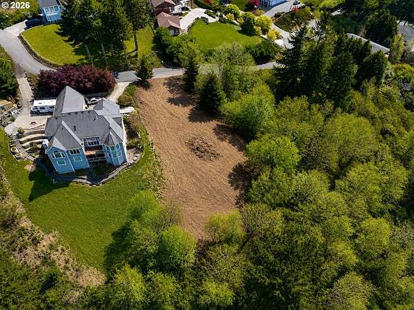 1.66 Acres of Residential Land for Sale in Brookings, Oregon