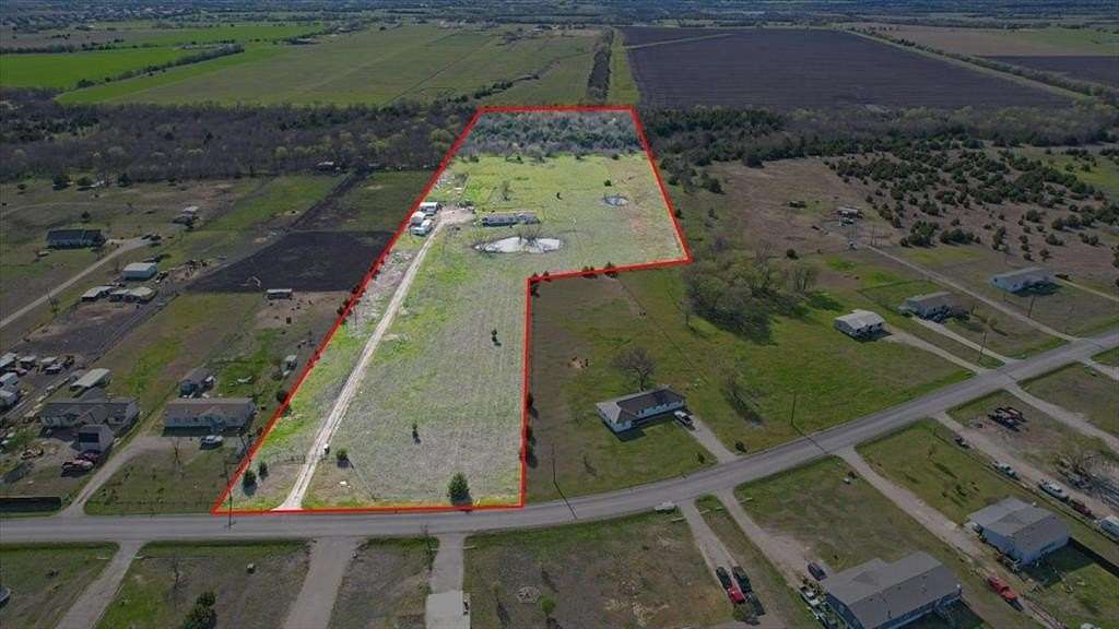 12 Acres of Land with Home for Sale in Farmersville, Texas