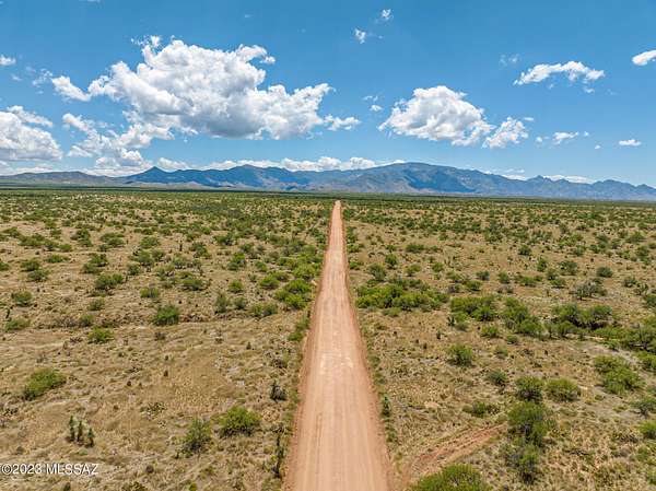 435 Acres of Recreational Land for Sale in Oracle, Arizona